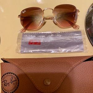 Brand new Ray-Ban sunglasses